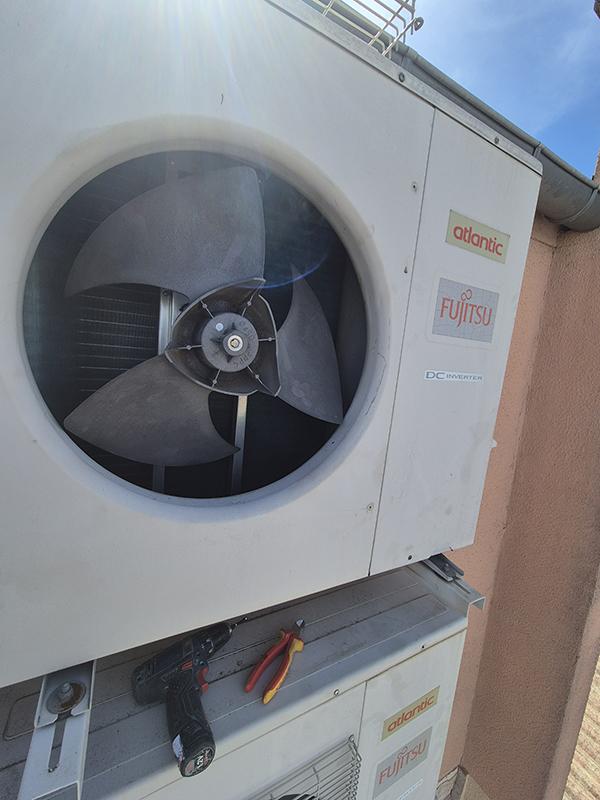 Ventilateur d'unité extérieure de climatisation